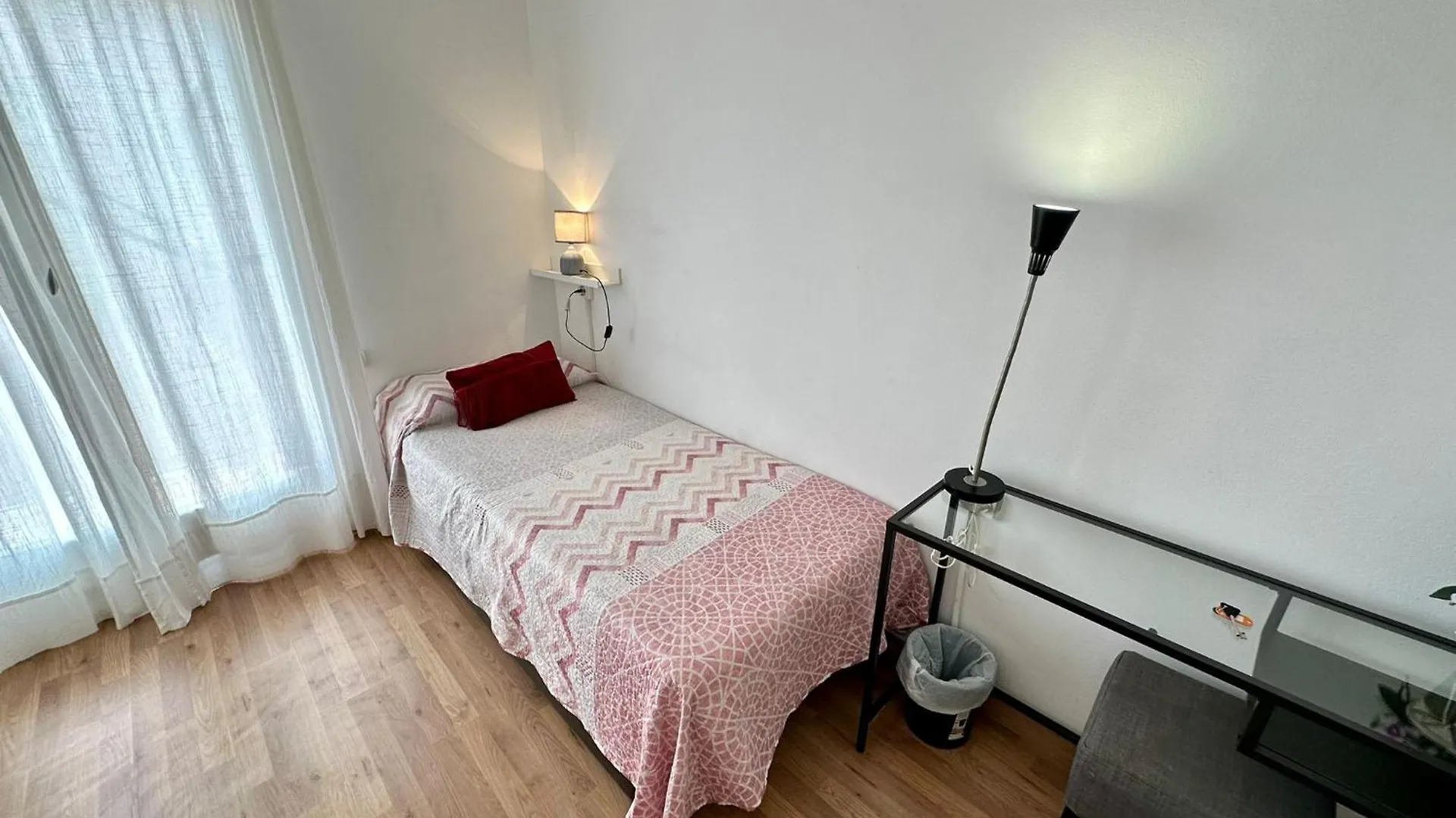 Rambla Rooms Barcelona Bed & Breakfast